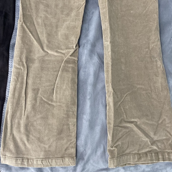 Velvety tan corduroy pants - Picture 13 of 17
